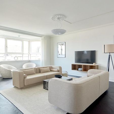 Beautiful 3 Bedroom Apartment Near Shopping & Metro Копенхаген Екстериор снимка