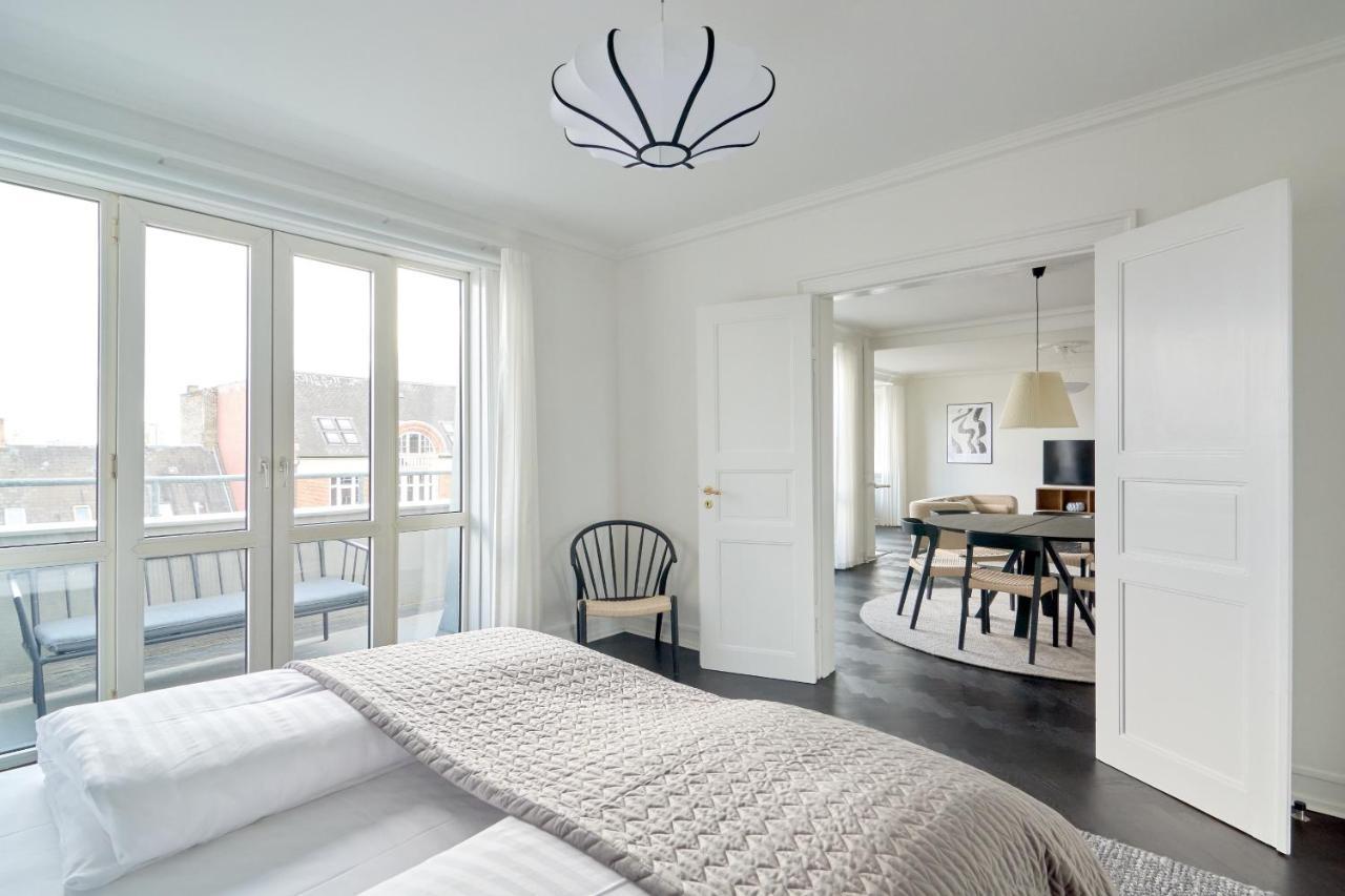 Beautiful 3 Bedroom Apartment Near Shopping & Metro Копенхаген Екстериор снимка