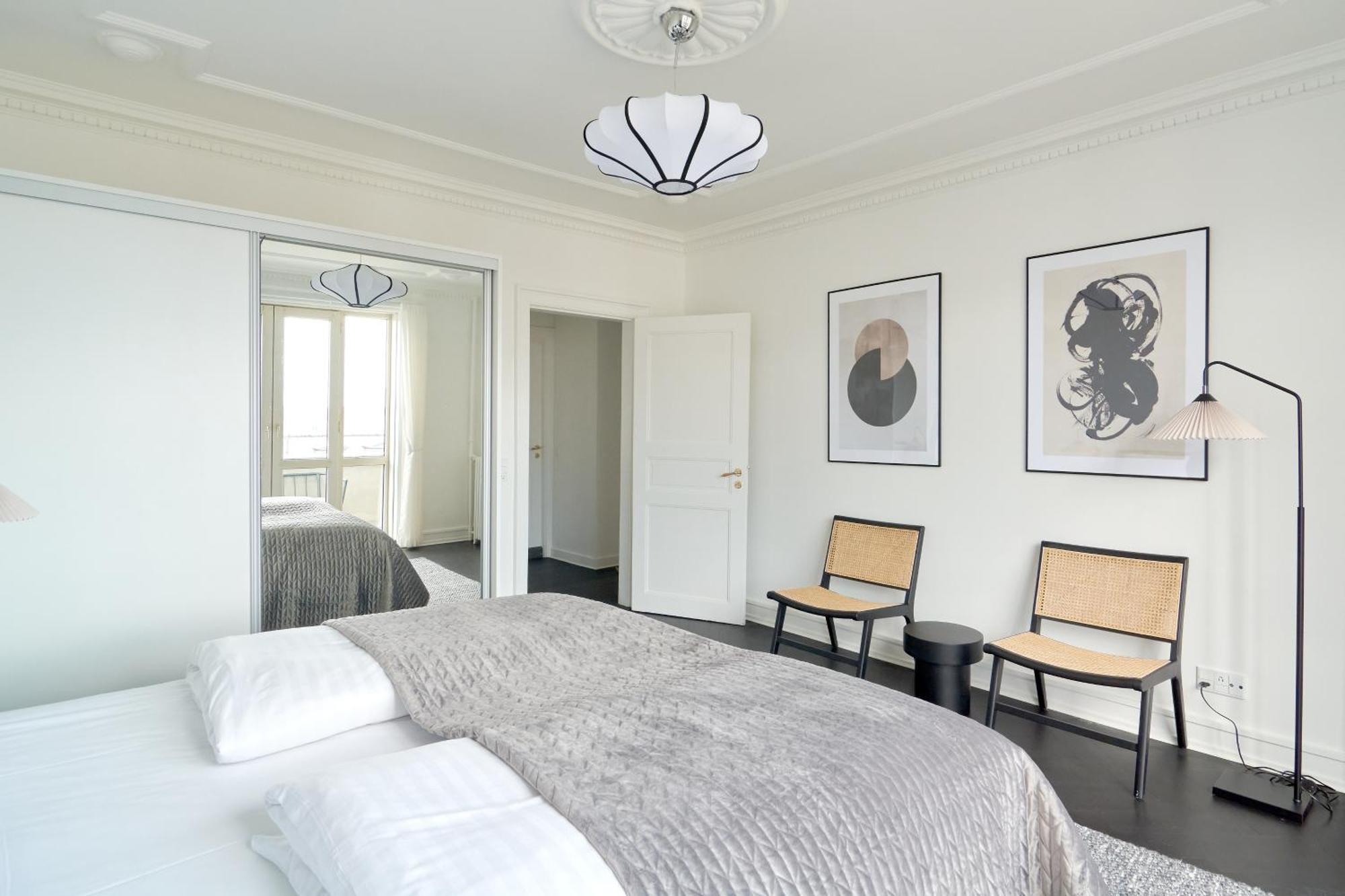 Beautiful 3 Bedroom Apartment Near Shopping & Metro Копенхаген Екстериор снимка